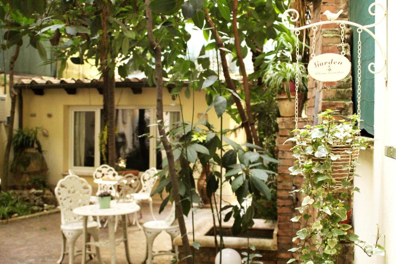 Domus Dea B&B Rome Exterior photo